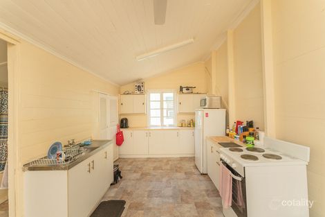 Property photo of 290 Kent Street Depot Hill QLD 4700