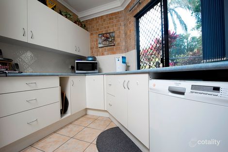 Property photo of 1/9 Coxwold Place Pacific Heights QLD 4703