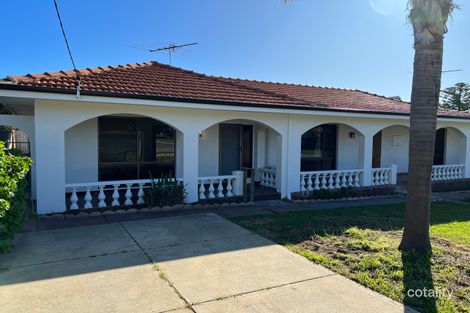 15 Packham Rd, Hamilton Hill, WA 6163