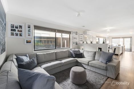 Property photo of 20 Aylesbury Boulevard Doreen VIC 3754