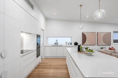 Property photo of 33 Canis Crescent Ocean Grove VIC 3226