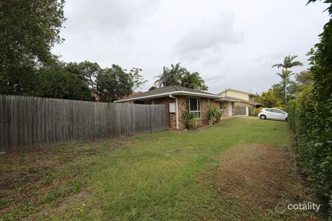 Property photo of 405 Broadwater Road Mansfield QLD 4122