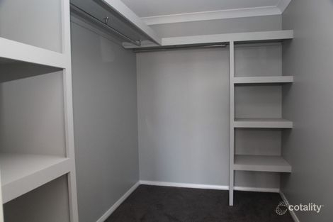 Property photo of 31 Chang Avenue Lloyd NSW 2650