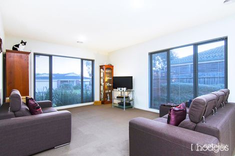 Property photo of 43 Bushlark Drive Carrum Downs VIC 3201