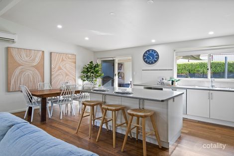 Property photo of 82 James Sea Drive Green Point NSW 2251