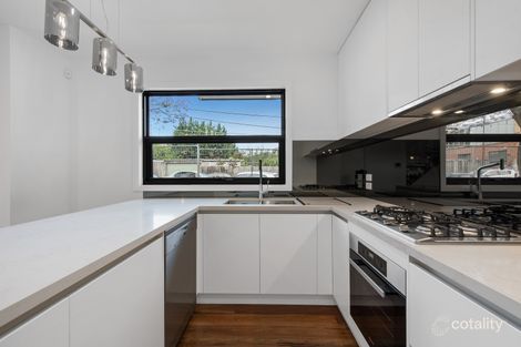 Property photo of 1/33 Lawson Street Essendon VIC 3040
