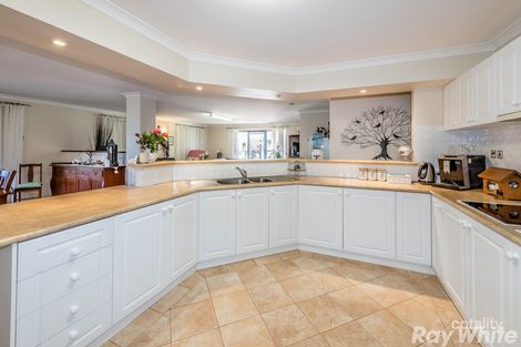 Property photo of 11 Glassford Vista Glenfield WA 6532