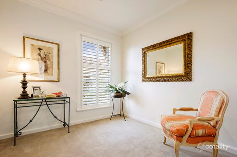Property photo of 2/48 Mathoura Road Toorak VIC 3142