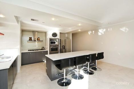 Property photo of 8 Elemi Bend Atwell WA 6164