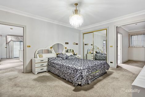 Property photo of 1 Cowes Place Taylors Lakes VIC 3038