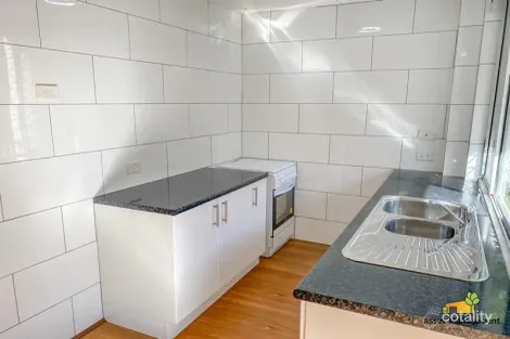 Property photo of 6/26 Labrador Street Labrador QLD 4215