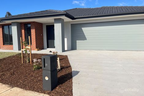 9 Clauscen Ave, Weir Views, VIC 3338