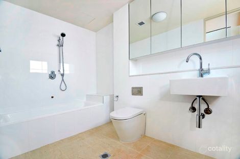 99 Eastern Valley Way, Castlecrag, NSW 2068