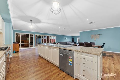 Property photo of 15 Dwyer Court Koo Wee Rup VIC 3981
