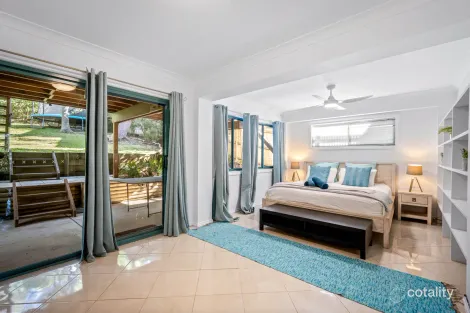 Property photo of 18 Beach Drive Killcare NSW 2257