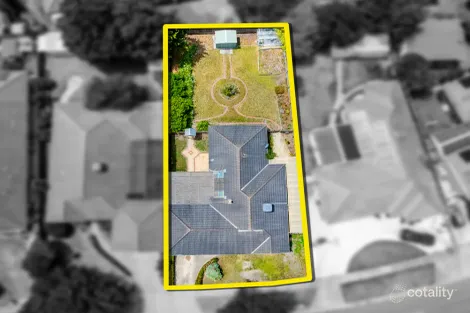 Property photo of 22 Sneddon Drive Narre Warren South VIC 3805