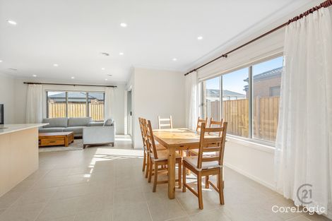 Property photo of 6 Hutchence Drive Point Cook VIC 3030