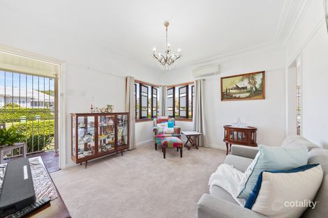 Property photo of 6 Foote Street Newtown QLD 4305