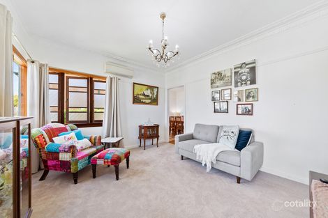 Property photo of 6 Foote Street Newtown QLD 4305
