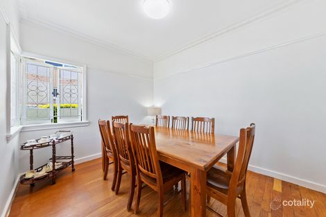 Property photo of 6 Foote Street Newtown QLD 4305