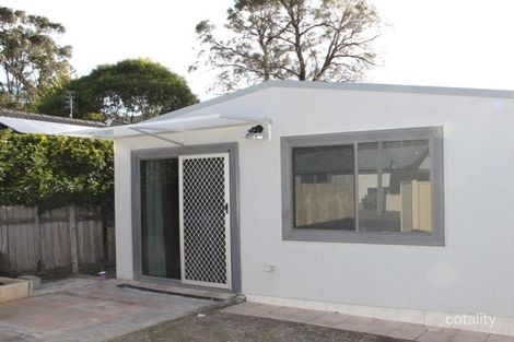 Property photo of 11 Sunshine Drive Point Clare NSW 2250
