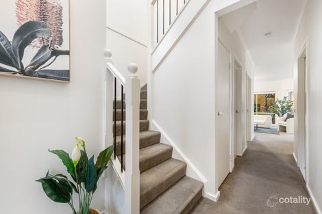 Property photo of 9 The Glades Taylors Hill VIC 3037