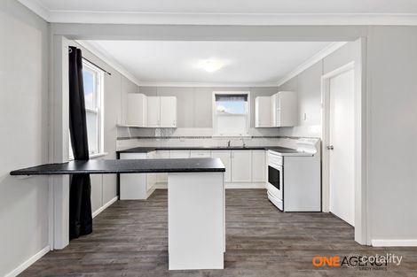 Property photo of 5 Lawson Avenue Singleton Heights NSW 2330