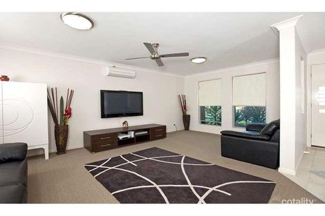 Property photo of 11 Brush Box Place Wakerley QLD 4154