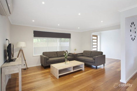 28 Rosstown Rd, Carnegie, VIC 3163
