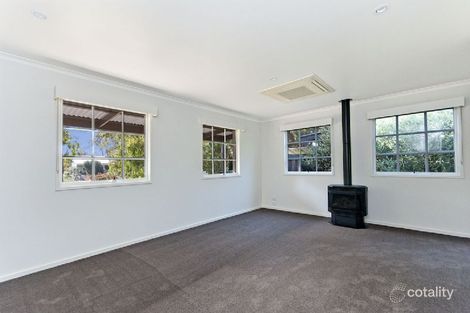Property photo of 5 Whalers Drive Port Fairy VIC 3284