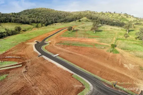 Property photo of 2 Winners Close Nemingha NSW 2340