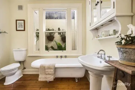 Property photo of 8 Edward Street Elsternwick VIC 3185