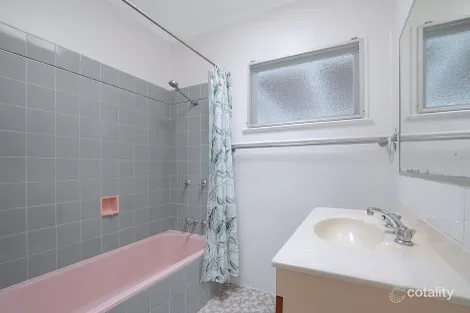 Property photo of 33 Ilford Street Gordon Park QLD 4031