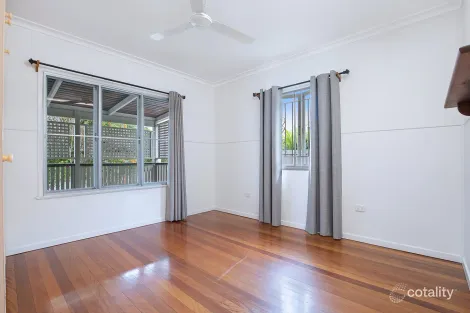 Property photo of 33 Ilford Street Gordon Park QLD 4031
