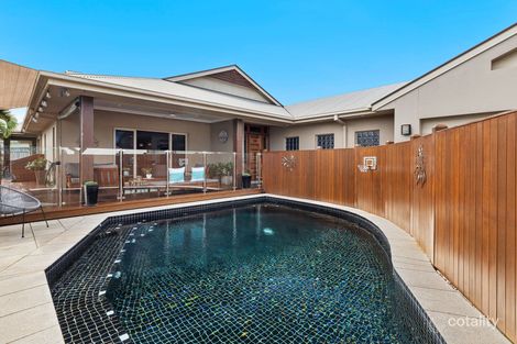 Property photo of 5 Newton Close Redland Bay QLD 4165