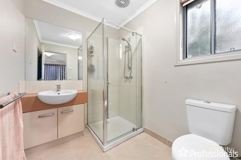 Property photo of 31 Manderston Avenue Derrimut VIC 3026