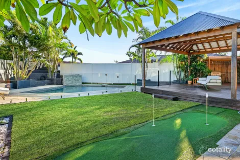 Property photo of 11 Styer Circuit Burleigh Waters QLD 4220