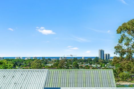 Property photo of 17 Swanbourne Way Elanora QLD 4221