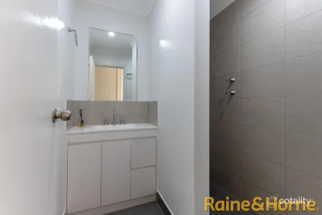 Property photo of 5B Timberi Drive Dubbo NSW 2830
