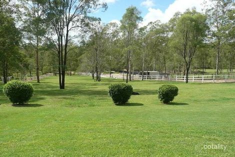 40 Australia Ii Dr, Kensington Grove, QLD 4341