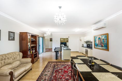 Property photo of 10 Lloyd Place Casula NSW 2170