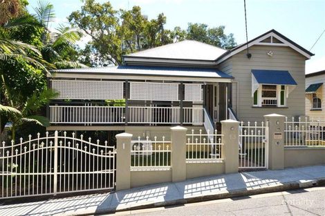 13 Hazlewood St, Highgate Hill, QLD 4101