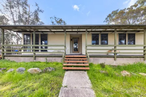 272 East Tallagandra Lane, Sutton, NSW 2620