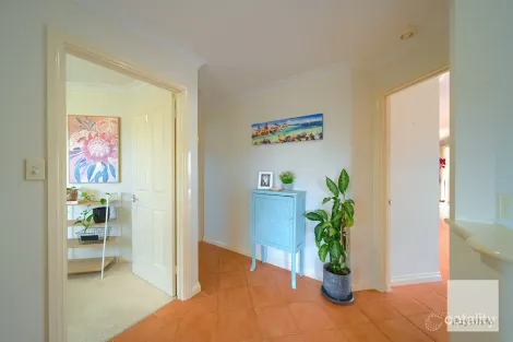 Property photo of 8 Cooper Way Yakamia WA 6330