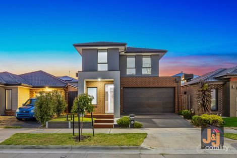 Property photo of 84 Exploration Avenue Werribee VIC 3030