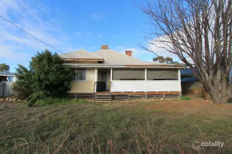 Property photo of 81 Endersbee Street Merredin WA 6415