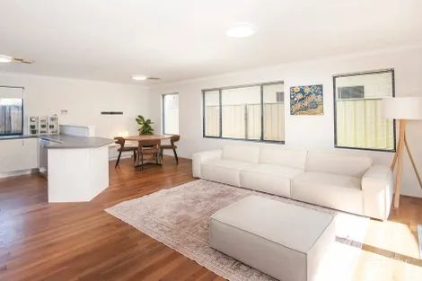 Property photo of 7/17 Moondah Close Dunsborough WA 6281