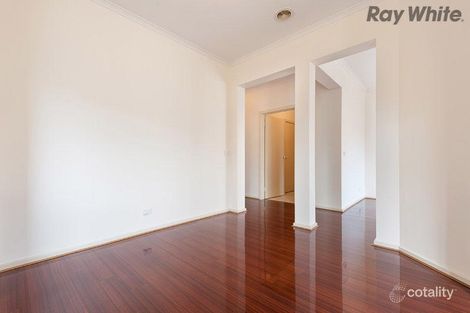 Property photo of 5 The Glades Taylors Hill VIC 3037