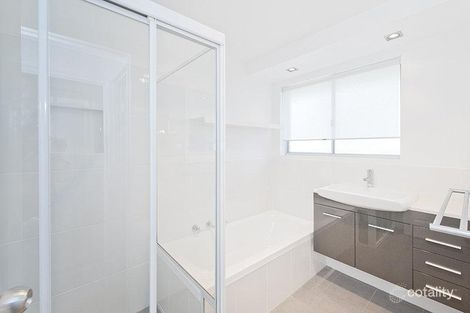 Property photo of 8 Barton Drive Trott Park SA 5158