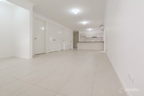 Property photo of 1/62 William Hart Crescent Penrith NSW 2750